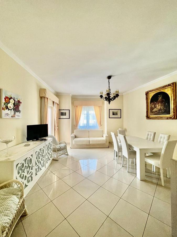 Short-Lets D33, Part Of The House Is Available For Short-Term Rentals In Sorrento Center ภายนอก รูปภาพ