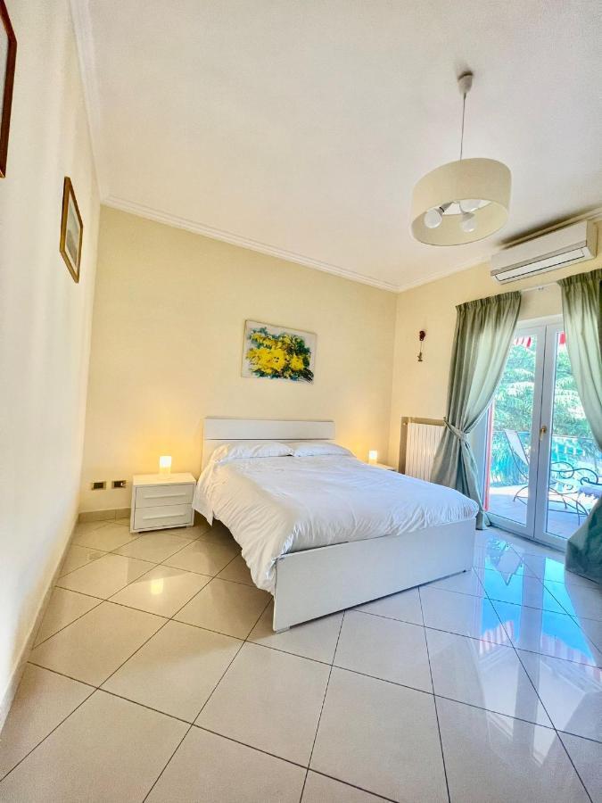 Short-Lets D33, Part Of The House Is Available For Short-Term Rentals In Sorrento Center ภายนอก รูปภาพ