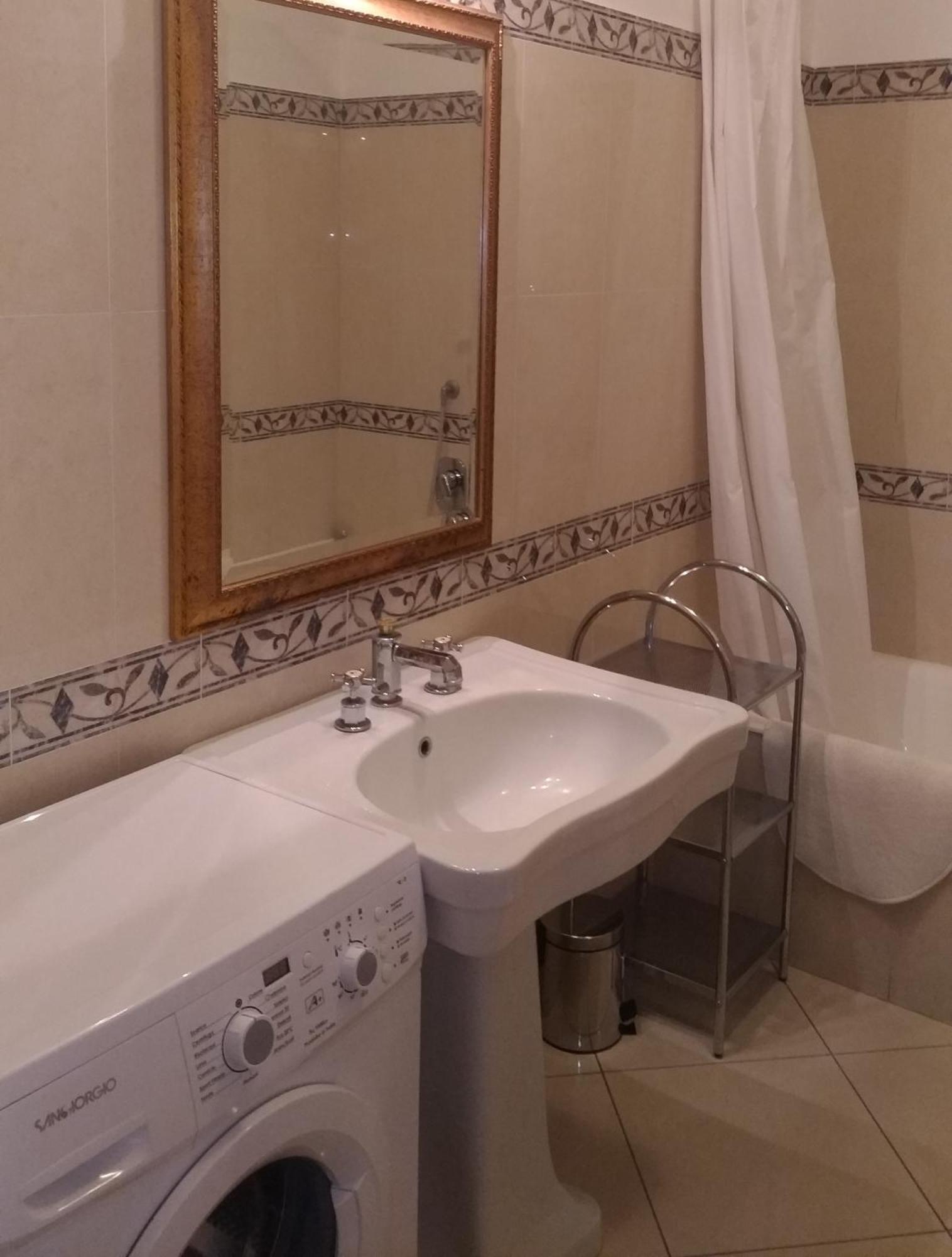 Short-Lets D33, Part Of The House Is Available For Short-Term Rentals In Sorrento Center ภายนอก รูปภาพ
