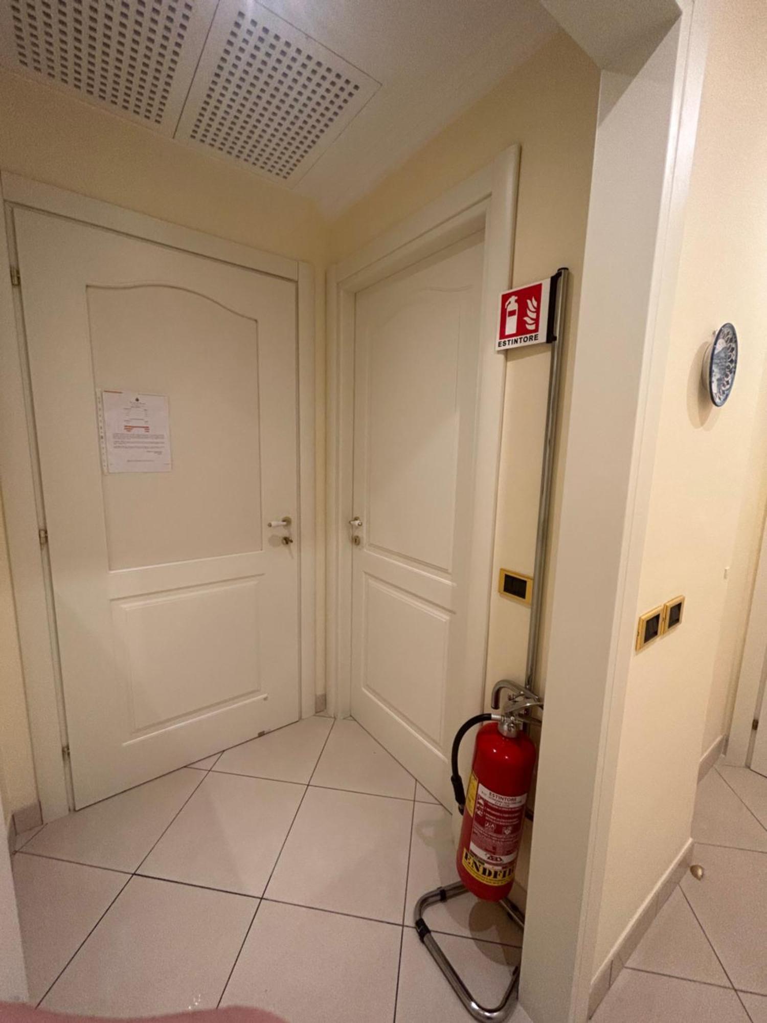 Short-Lets D33, Part Of The House Is Available For Short-Term Rentals In Sorrento Center ภายนอก รูปภาพ